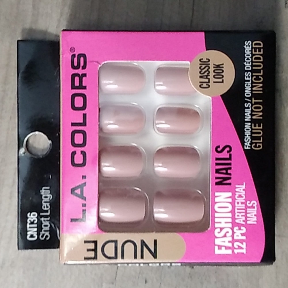 Fashion Nails (Nude)